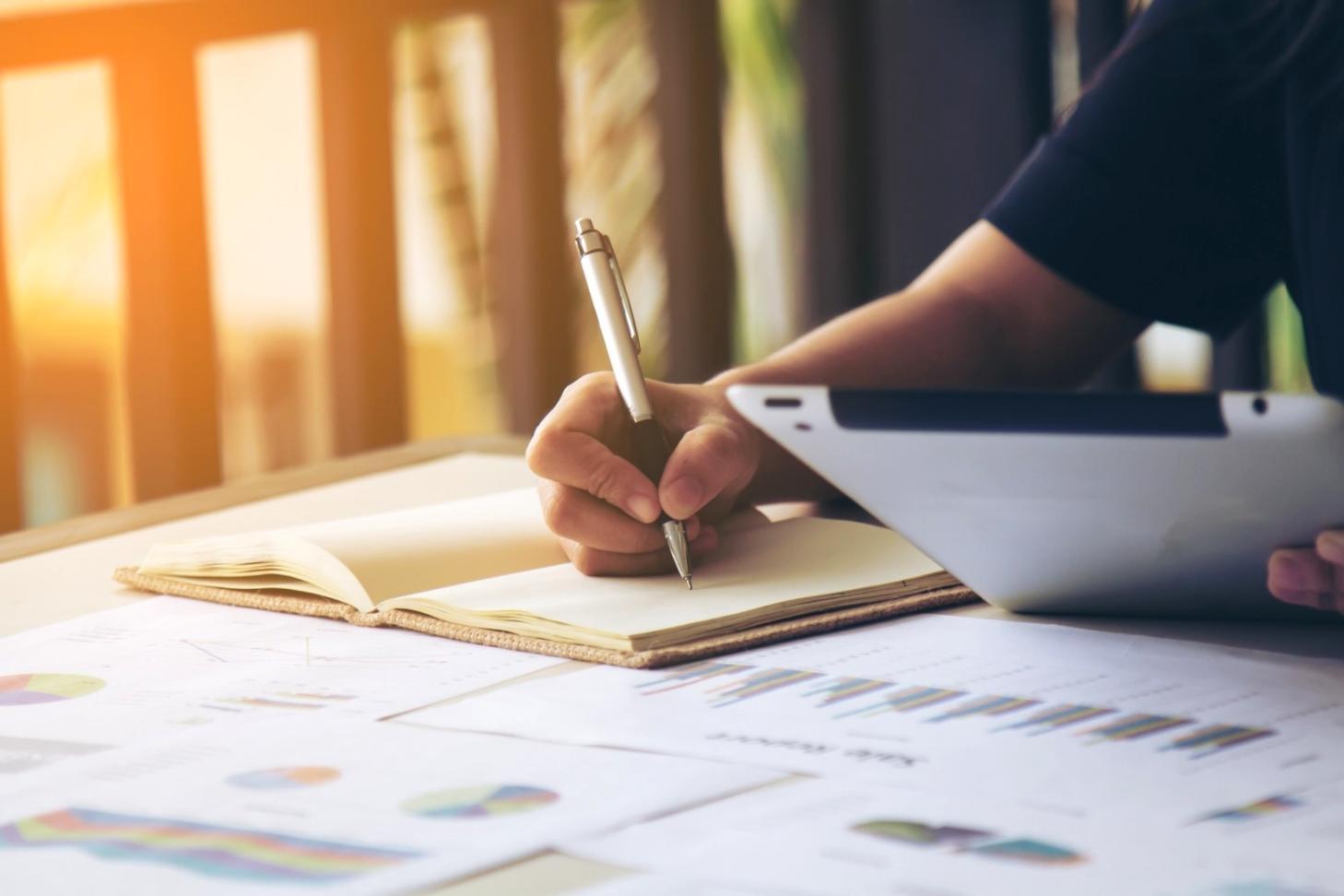 Innovative Finanzplanung und strategische Entwicklung im modernen Arbeitsumfeld